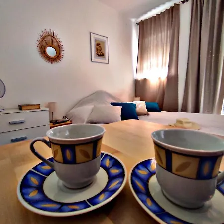 Alea Apartment *