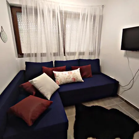 Alea Apartment